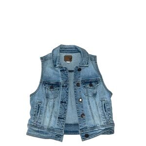 American Eagle Denim vest